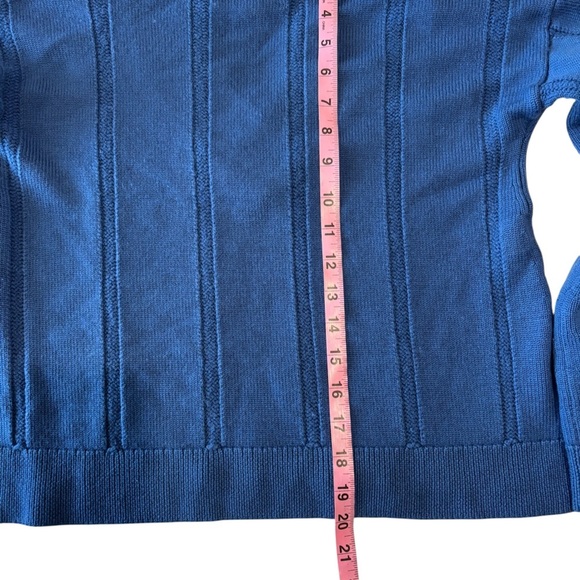 Derek Lam Denim Women’s 100% Wool V-Neck Sweater Boxy Knit Blue Size XS - Picture 10 of 10